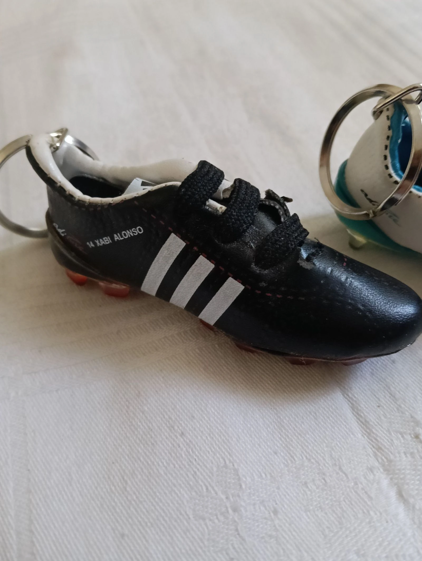 Porte-clés bottes de football vintage – photo 3